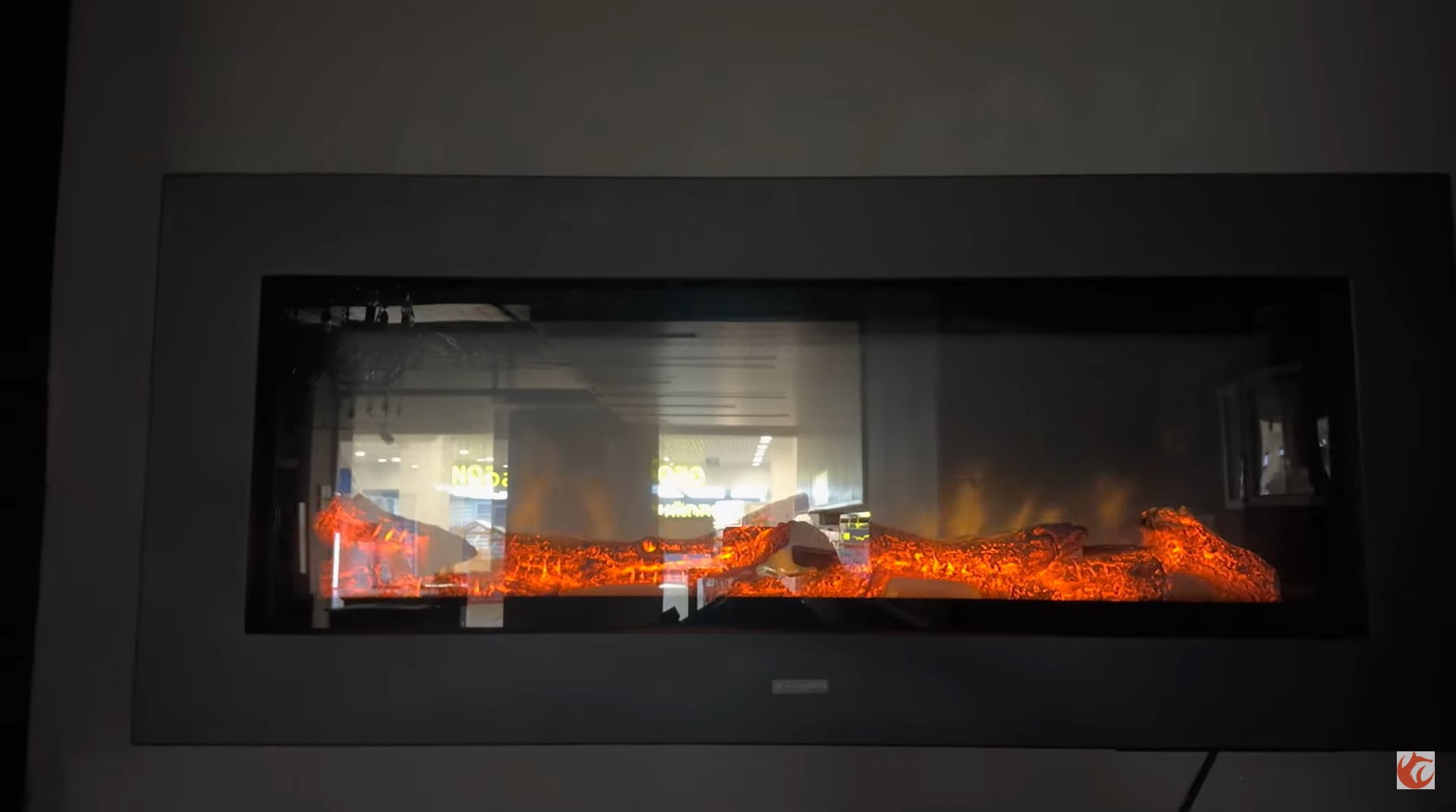 Посмотрите видео обзор на электрический камин Dimplex Modern SP 16.