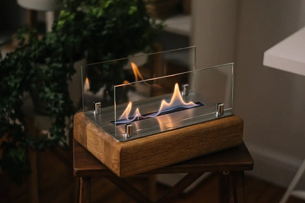 Посмотрите видеообзор настольного биокамина Firezo Wood