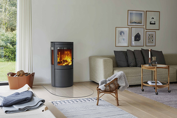 Varde Bolton Черная сталь_0 Varde Bolton Черная сталь_0