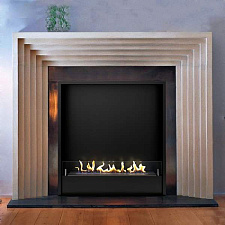 Биокамин в мраморном портале Firezo Bambola Firezo Bambola