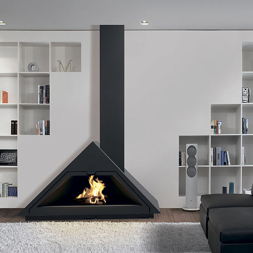 Камин Madrid, вертикальная труба справа, черный (Traforart)_0 Камин Madrid, вертикальная труба справа, черный (Traforart)_0