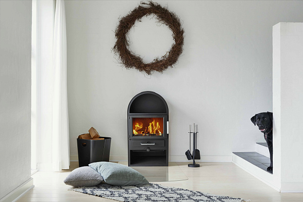 Varde Thuro Черная сталь_0 Varde Thuro Черная сталь_0