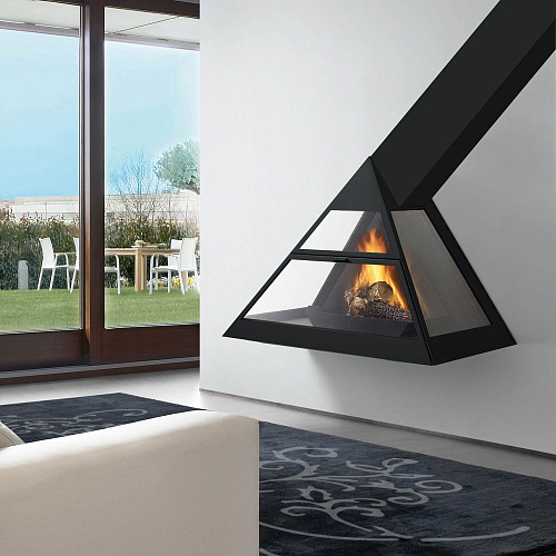 Камин Admeto, фронтальный, подвесной, с накл. трубой вправо, черный (Traforart)_0 Камин Admeto, фронтальный, подвесной, с накл. трубой вправо, черный (Traforart)_0